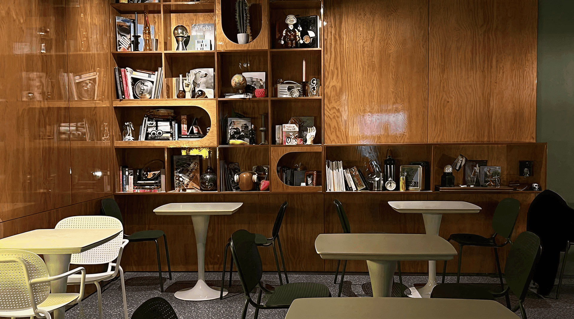 Craft Burger restaurant interior